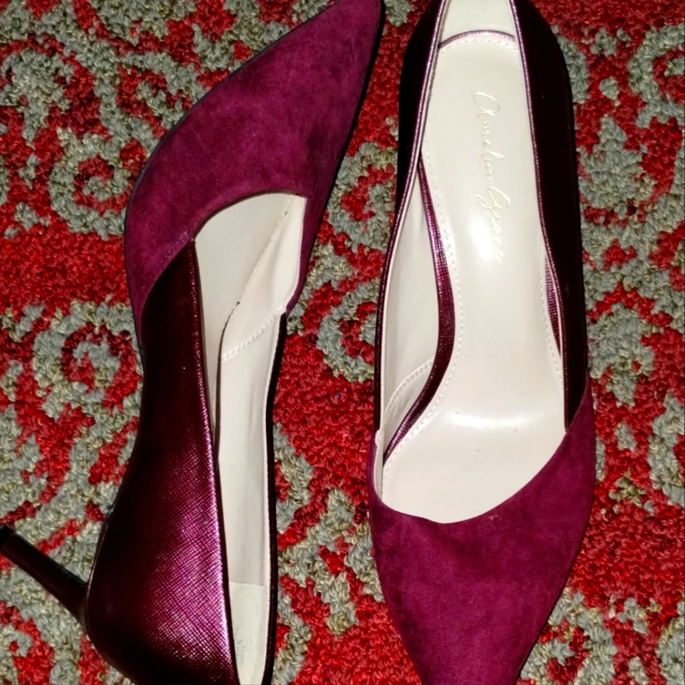 Burgundy pumps